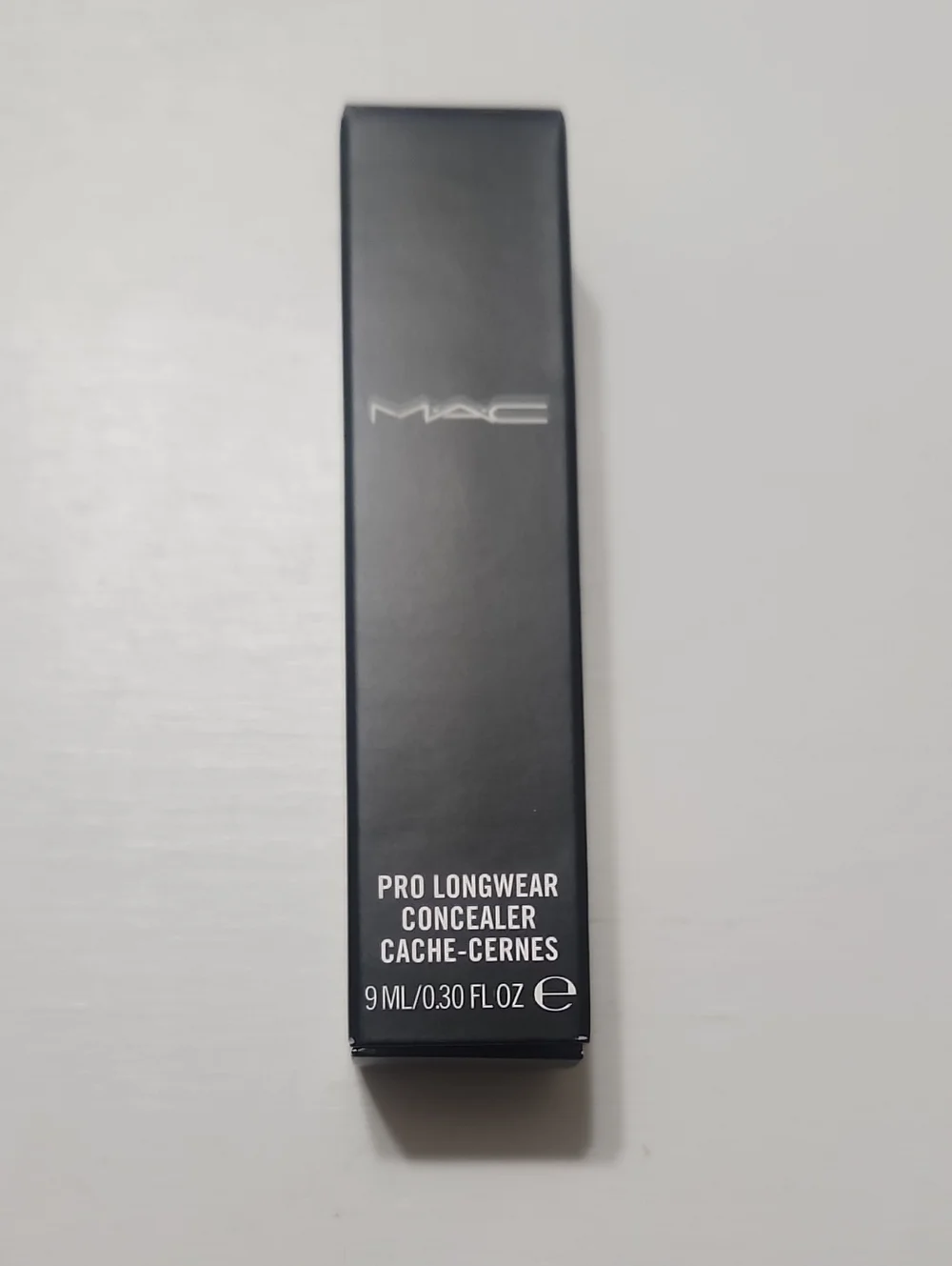MAC NC25 Pro Longwear Concealer